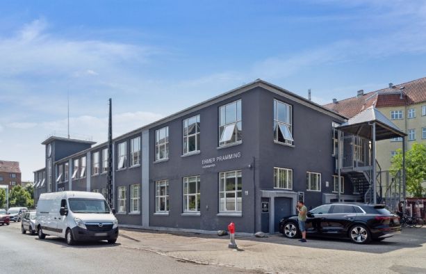 396 m² kontor i København NV