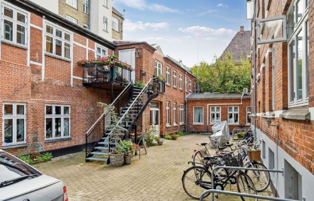 162 m² kontor i København S